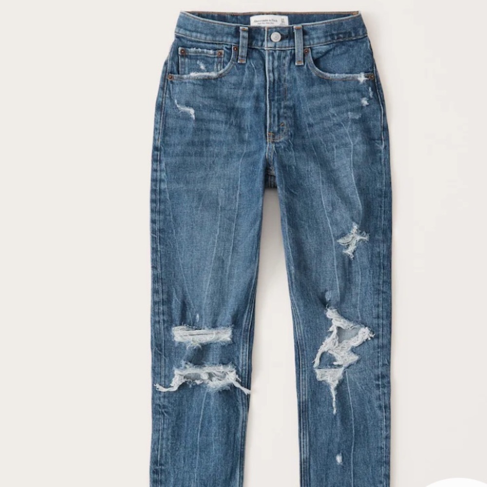 Abercrombie and Fitch Curved Mom Jeans